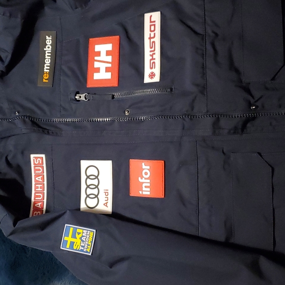 HELLY HASEN Rain Jacket Brand New XS Beautiful ๐ - Picture 3 of 13